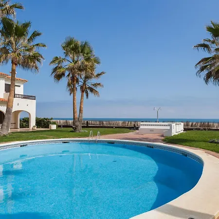 Nueva Playa A8 * דניה